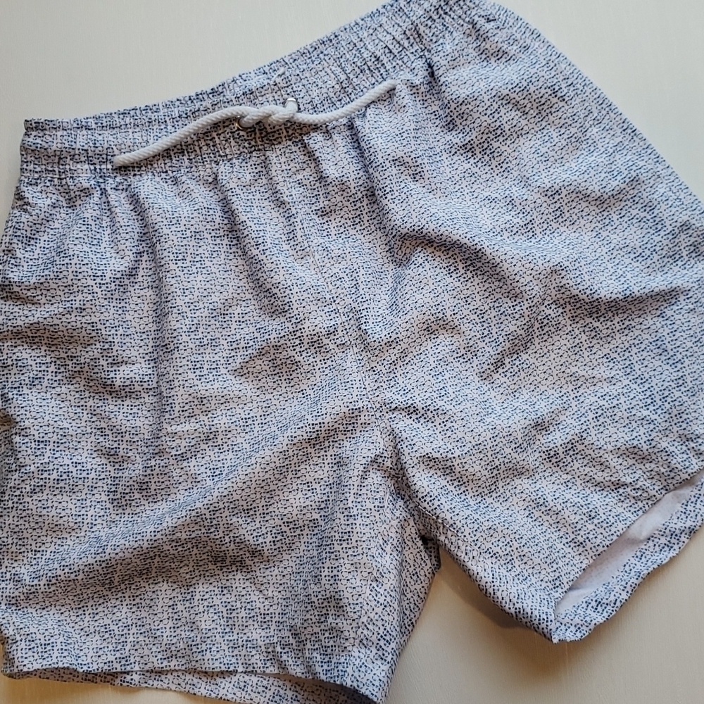 Bertigo White, Blue, and Black Eye Sunglasses Print Swim Trunk L NWOT